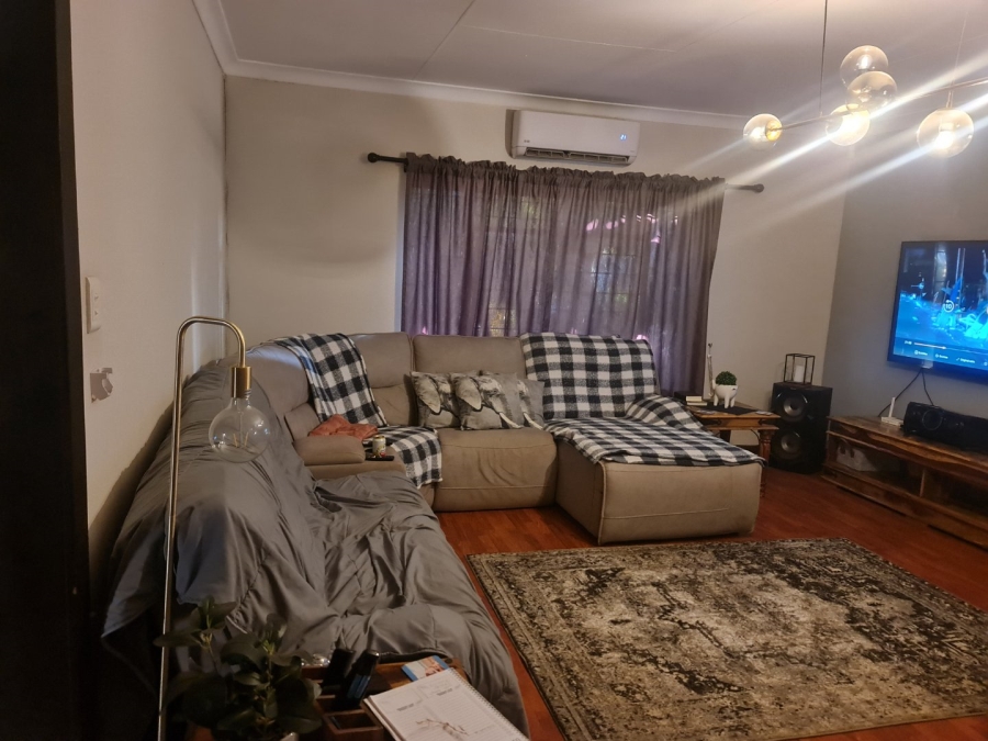4 Bedroom Property for Sale in Protea Park North West
